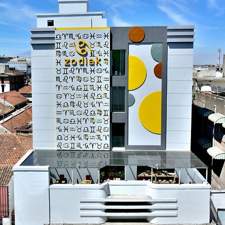 Zodiak Asia Afrika By Kagum Hotels Bandung Exterior photo