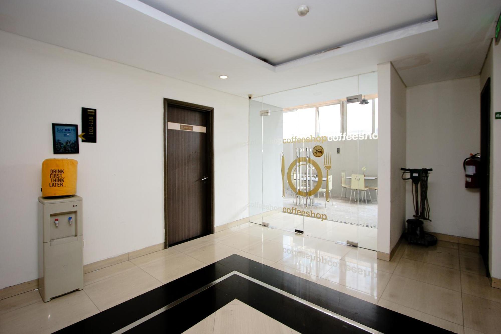 Zodiak Asia Afrika By Kagum Hotels Bandung Exterior photo