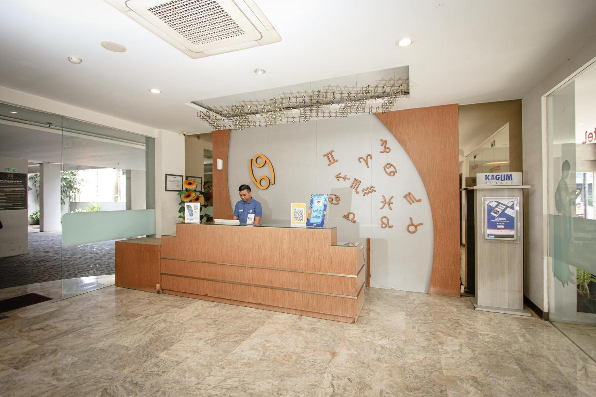 Zodiak Asia Afrika By Kagum Hotels Bandung Exterior photo