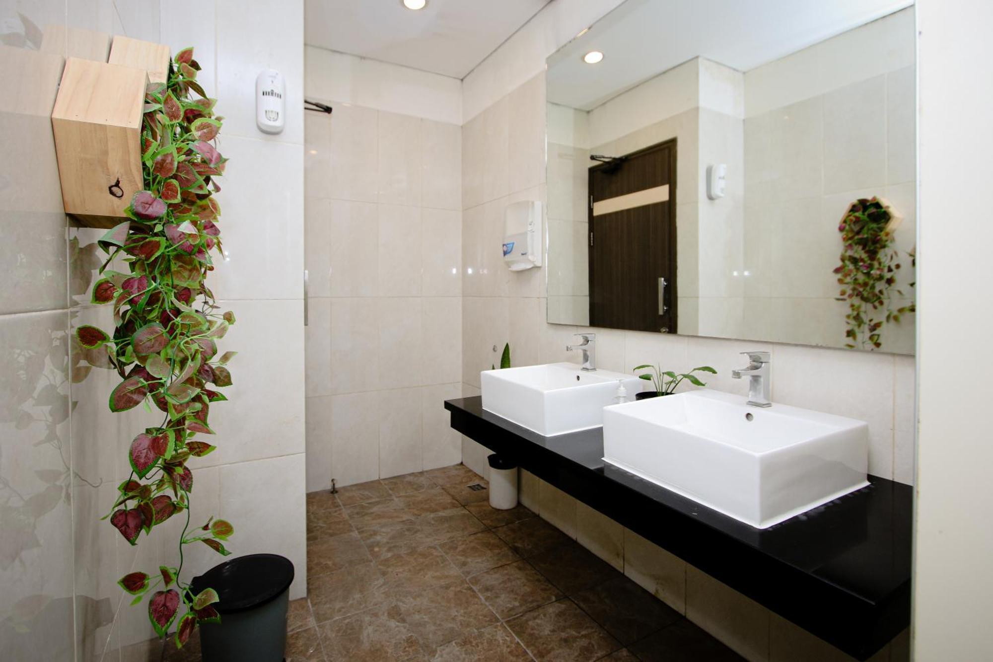 Zodiak Asia Afrika By Kagum Hotels Bandung Exterior photo