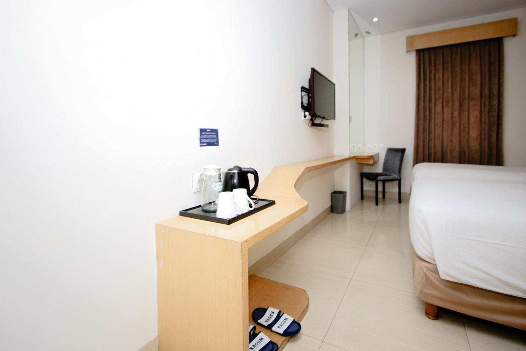 Zodiak Asia Afrika By Kagum Hotels Bandung Exterior photo