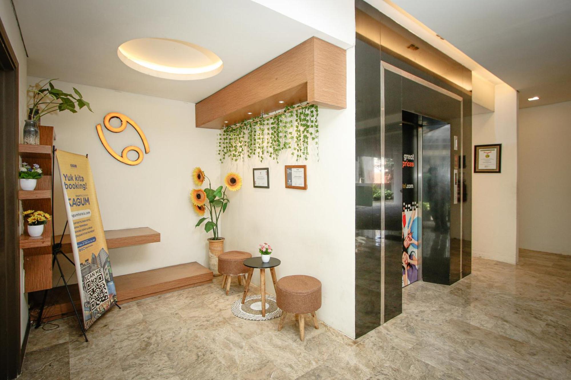 Zodiak Asia Afrika By Kagum Hotels Bandung Exterior photo