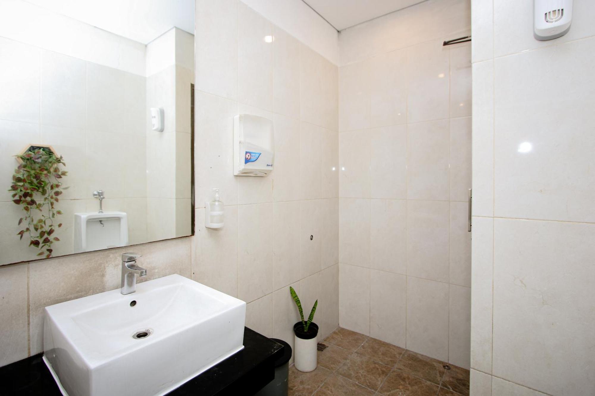 Zodiak Asia Afrika By Kagum Hotels Bandung Exterior photo