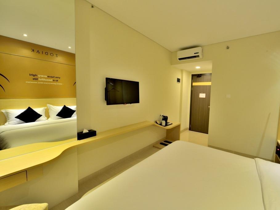 Zodiak Asia Afrika By Kagum Hotels Bandung Exterior photo