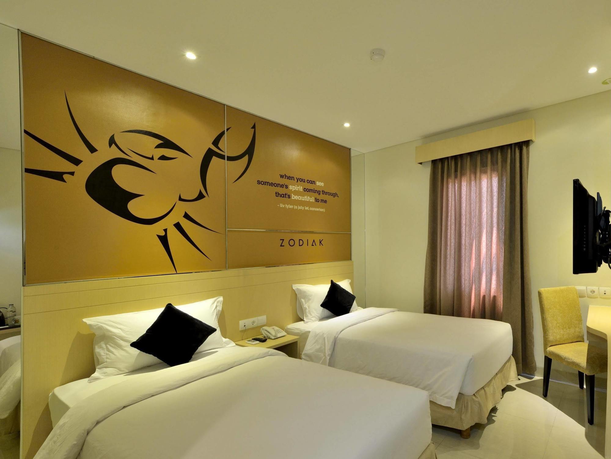 Zodiak Asia Afrika By Kagum Hotels Bandung Exterior photo